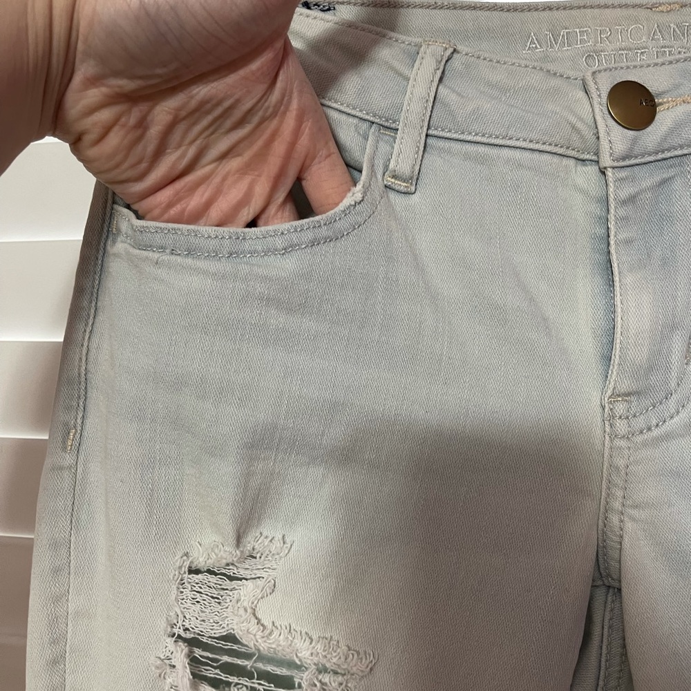 Jeans - Picture 2 of 10